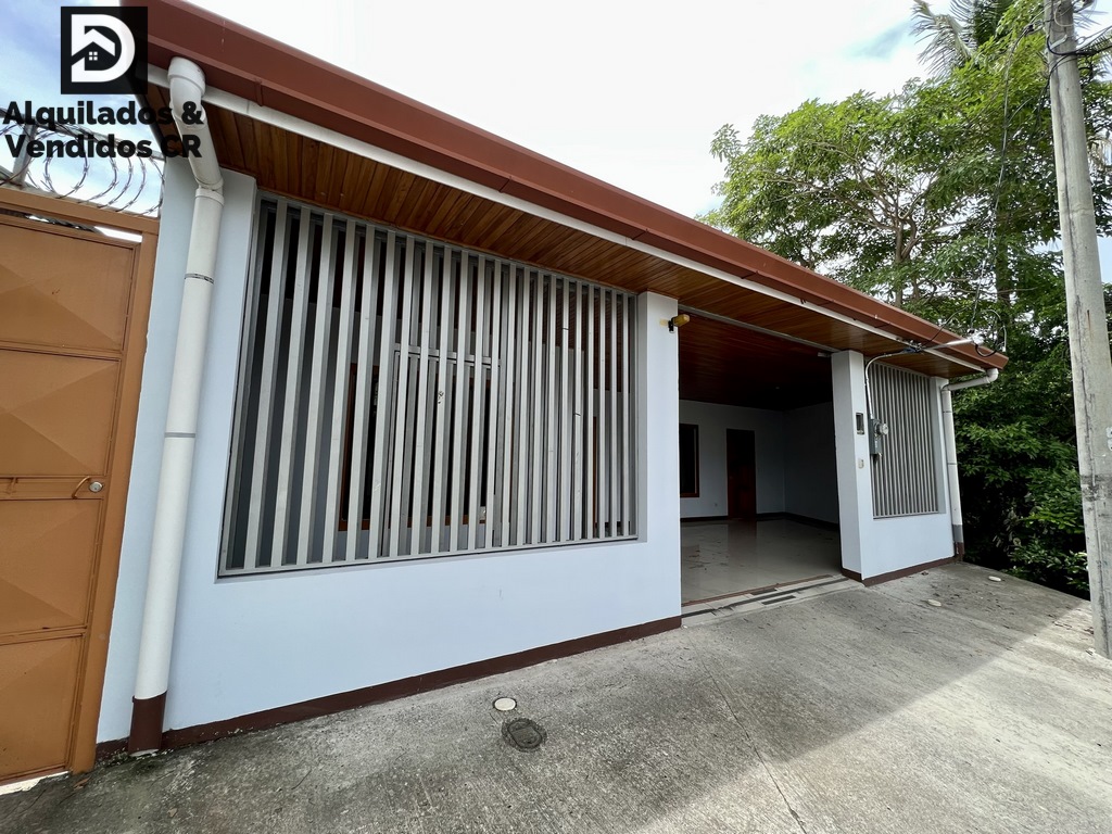 Casa Cedros