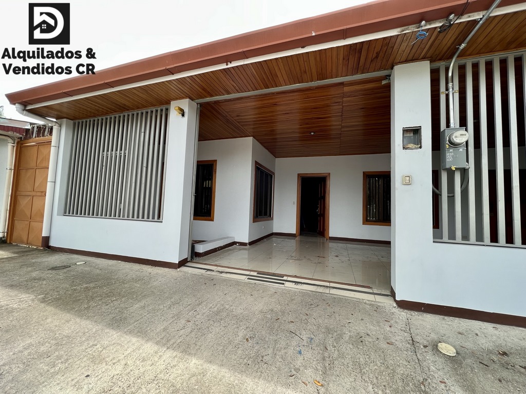 Casa Cedros
