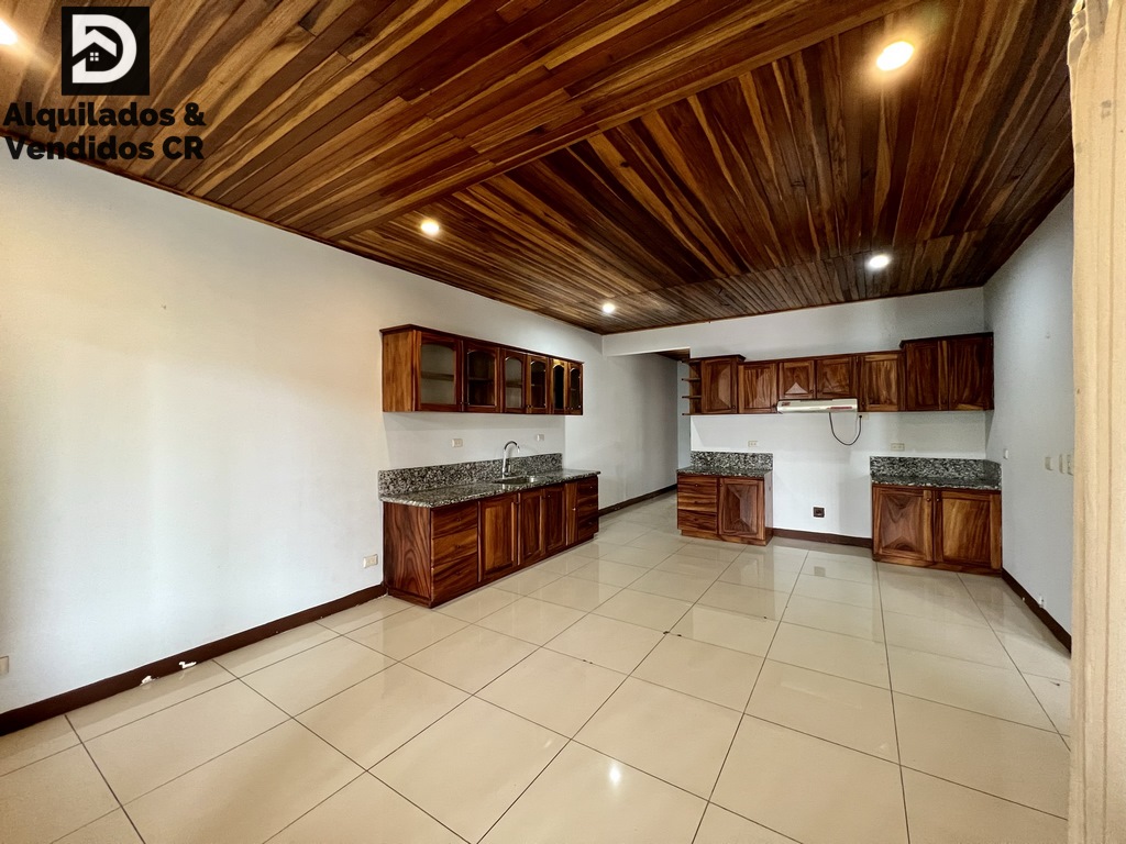 Casa Cedros