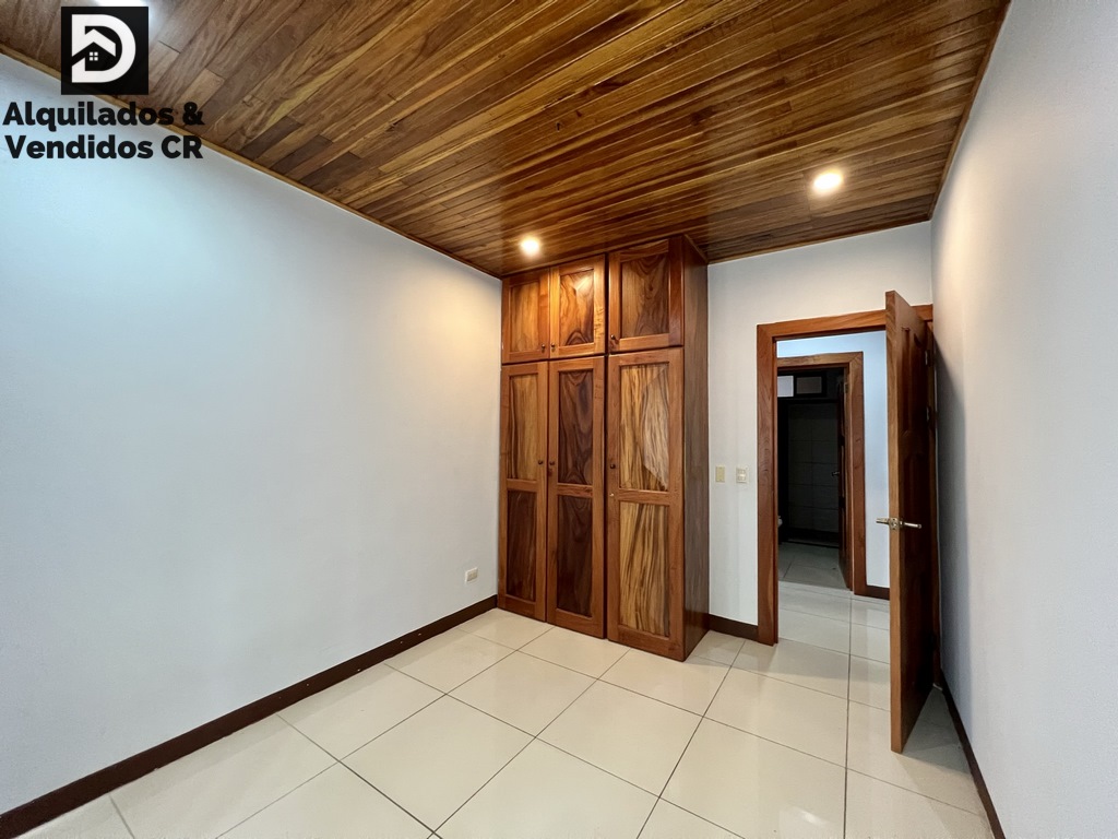 Casa Cedros