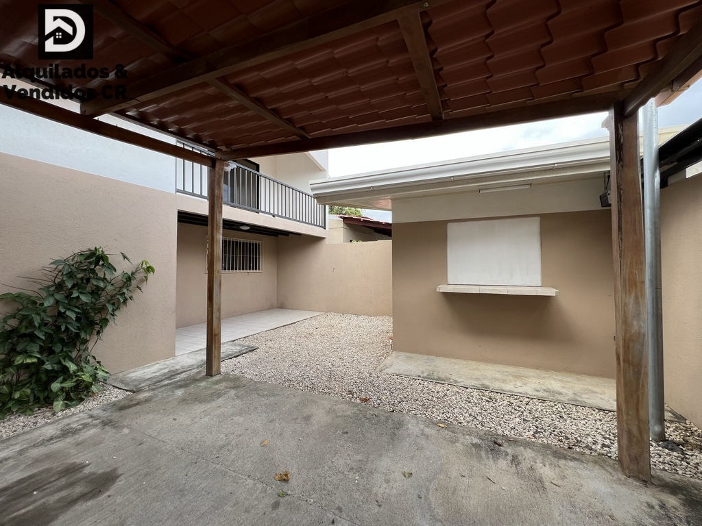 Casa Borgoña