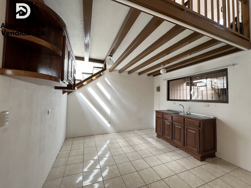 Casa Borgoña