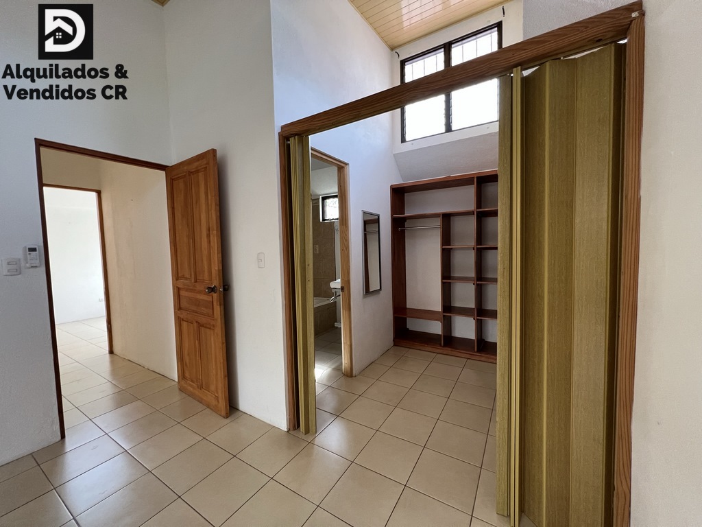 Casa Borgoña