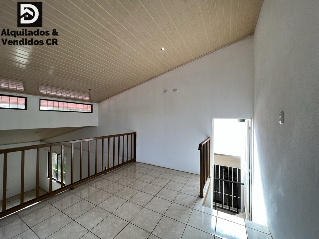 Casa Borgoña