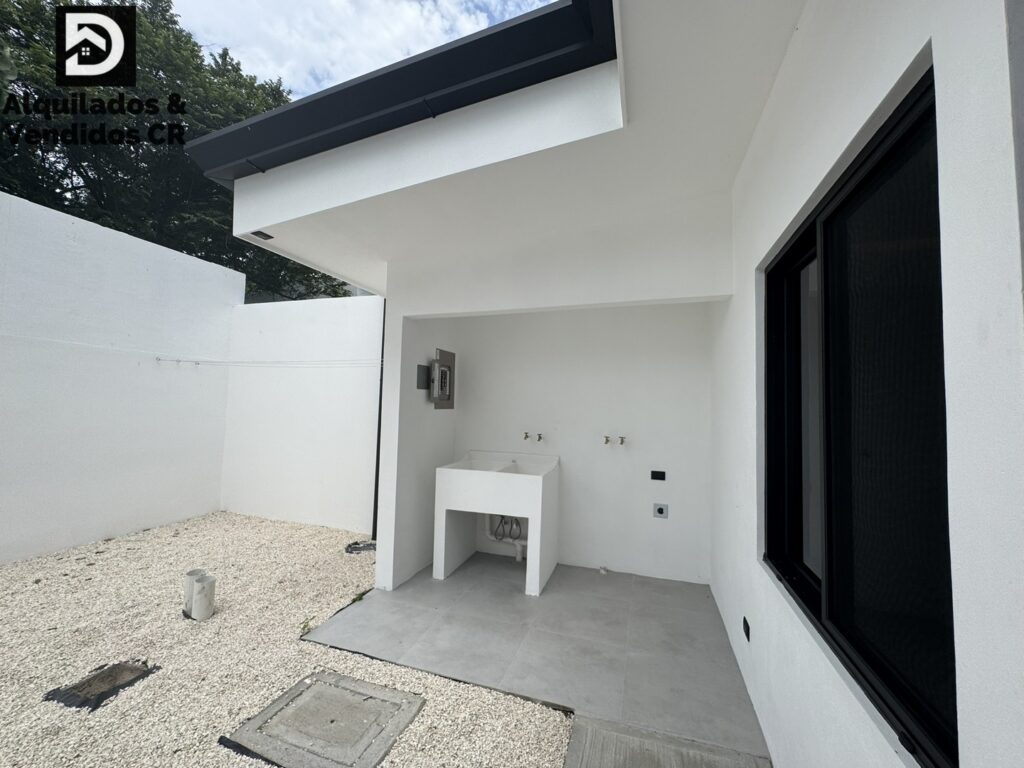 Apartamentos Mira Flores