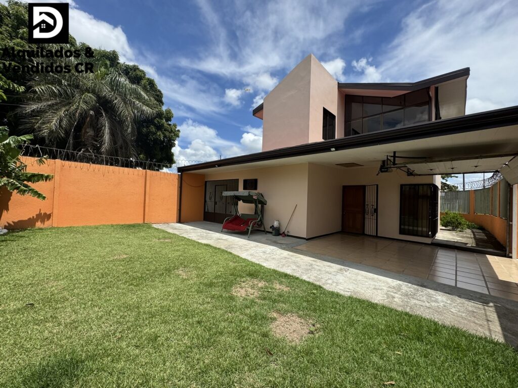 Casa Pinos