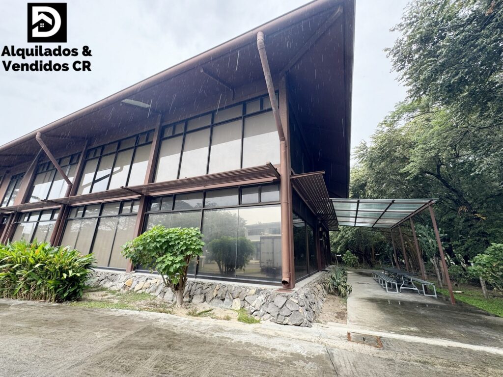 Locales Comerciales Guanacaste